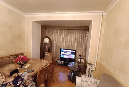 Satılır 3 otaqlı mənzil 90 m² — Bakı 3 otaq 90.00 m²