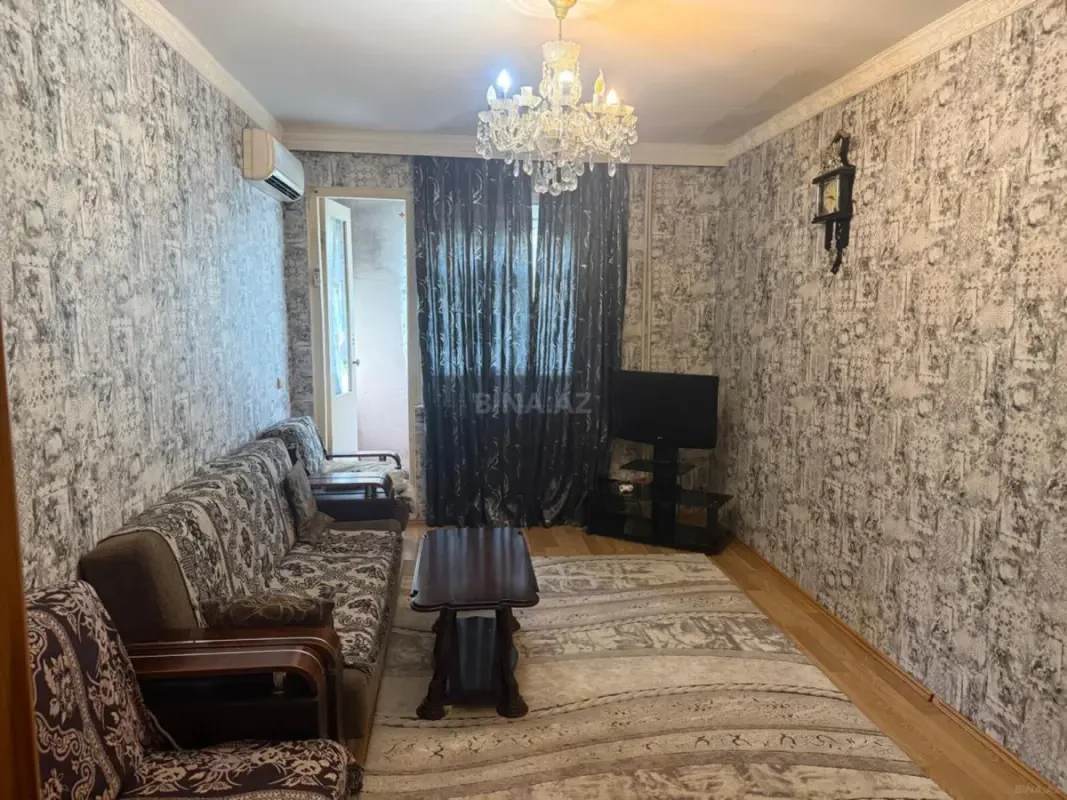 Kirayə verilir 2 otaqlı mənzil 50 m²