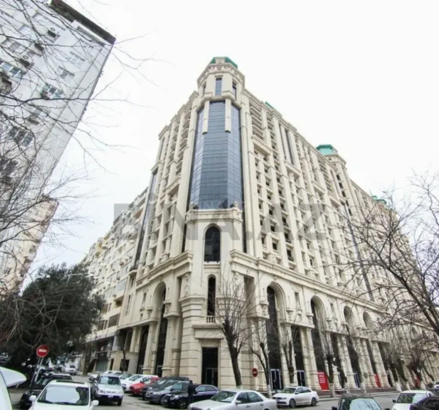 Kirayə verilir 3 otaqlı mənzil 105 m²
