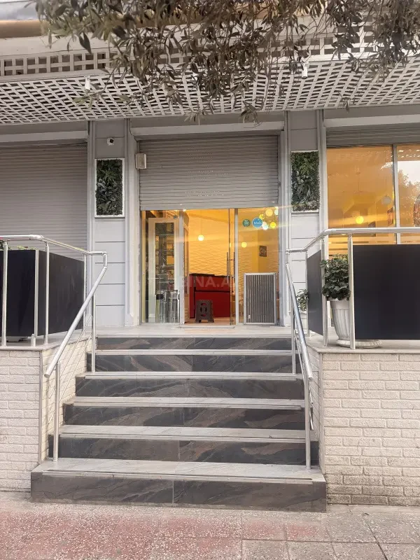 Kirayə verilir obyekt 110.5 m²
