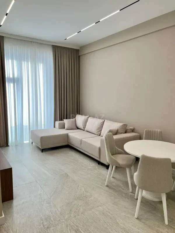 Kirayə verilir 3 otaqlı mənzil 100 m²