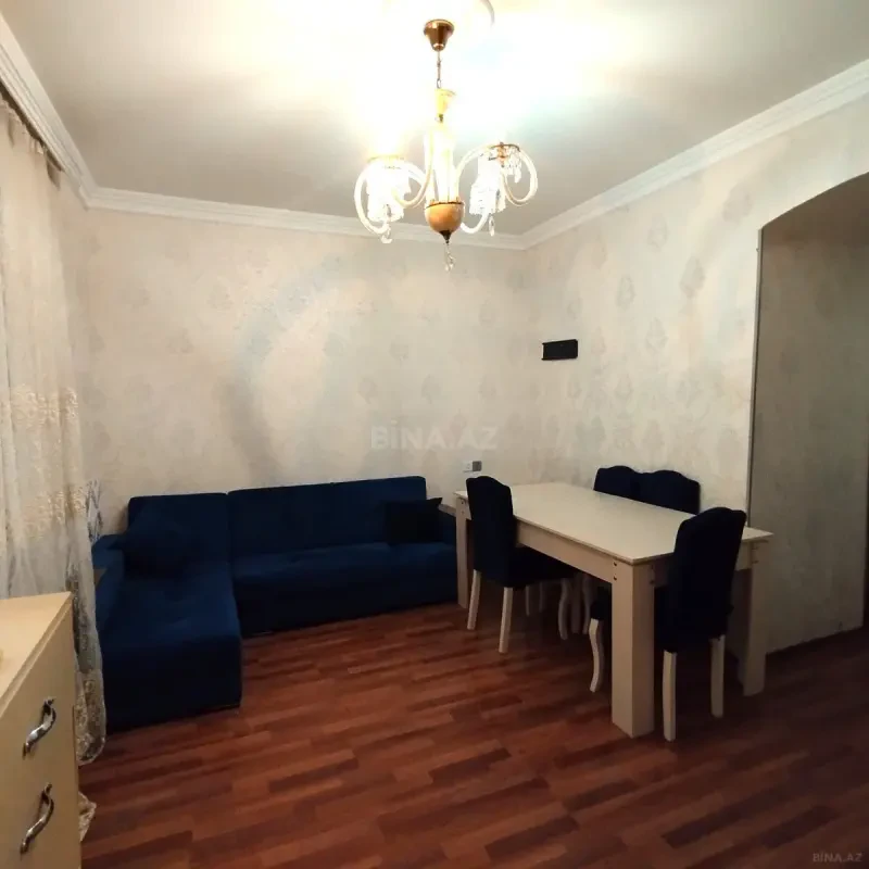 Kirayə verilir 2 otaqlı mənzil 45 m²