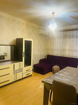 Kirayə verilir 2 otaqlı mənzil 50 m² — Bakı, Memar Əcəmi yanı 2 otaq 50.00 m²