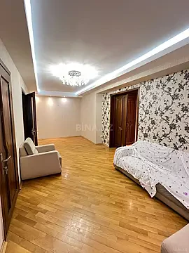Satılır 3 otaqlı mənzil 90 m² — Bakı, İnşaatçılar 3 otaq 90.00 m²