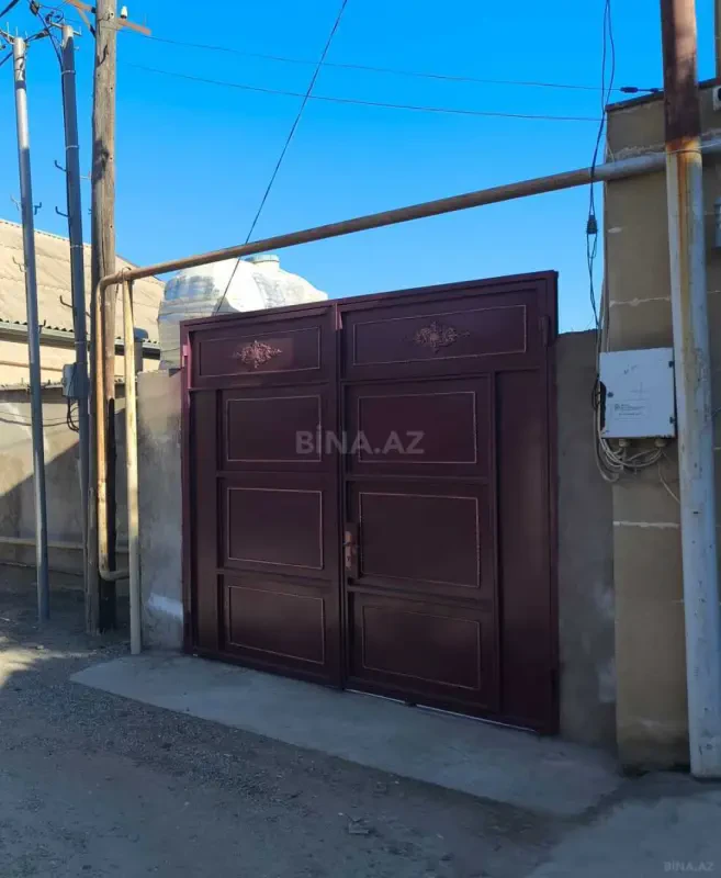 Satılır 3 otaqlı həyət evi 100 m²