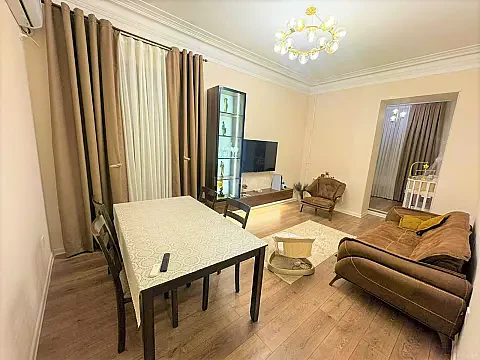 Satılır 2 otaqlı mənzil 65 m² — Bakı, Nizami 2 otaq 65.00 m²