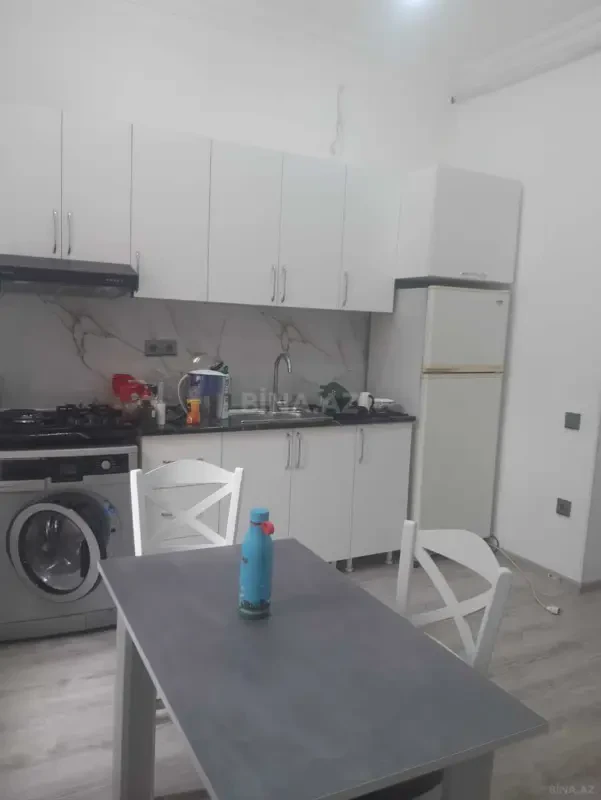 Kirayə verilir 2 otaqlı mənzil 55 m²