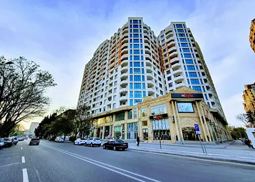 Satılır 3 otaqlı mənzil 153 m² — Bakı, Nərimanov 3 otaq 153.00 m²