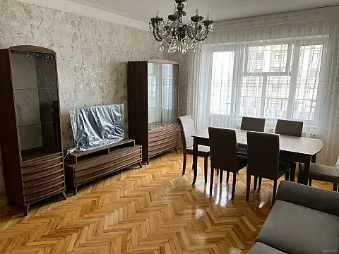 Satılır 3 otaqlı mənzil 90 m² — Bakı, Nizami 3 otaq 90.00 m²