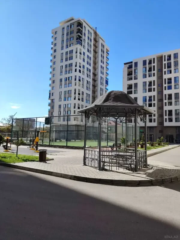 Satılır 3 otaqlı mənzil 103 m²