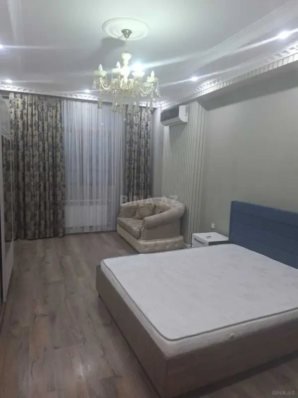 Kirayə verilir 3 otaqlı mənzil 100 m²