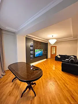 Satılır 3 otaqlı mənzil 140 m² — Bakı, Nərimanov 3 otaq 140.00 m²