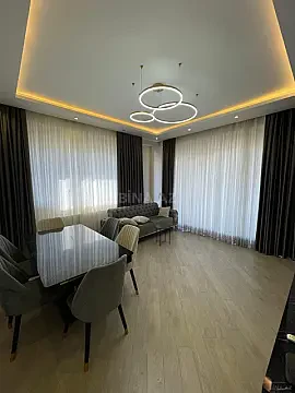 Kirayə verilir 3 otaqlı mənzil 120 m² — Bakı 3 otaq 120.00 m²