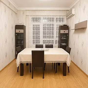 Satılır 2 otaqlı mənzil 65 m² — Bakı, İnşaatçılar 2 otaq 65.00 m²