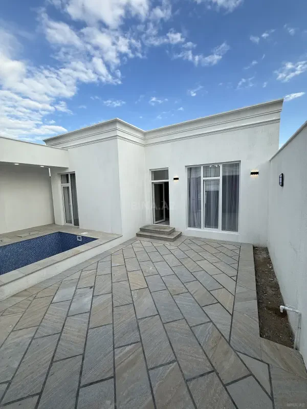 Satılır 3 otaqlı həyət evi 100 m²