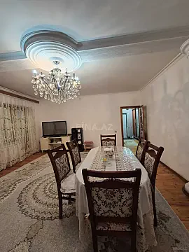Satılır 4 otaqlı mənzil 130 m² — Bakı, İnşaatçılar 4 otaq 130.00 m²