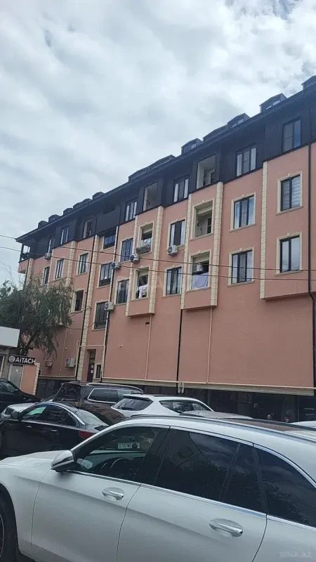 Satılır 2 otaqlı mənzil 45 m²
