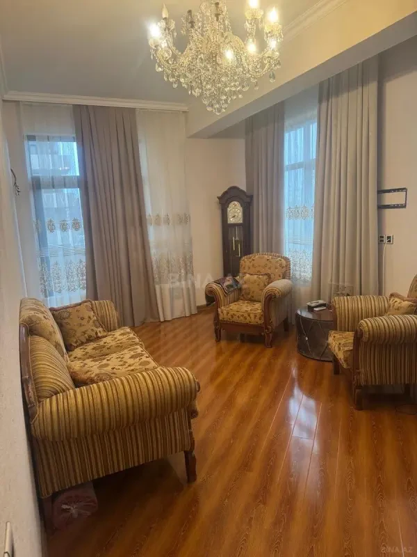 Satılır 3 otaqlı mənzil 90 m²