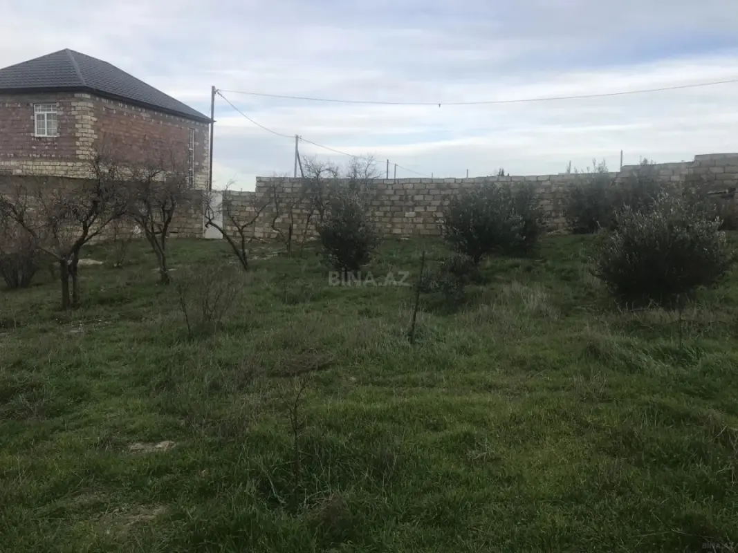 Satılır torpaq sahəsi 30 m²
