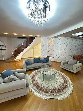 Kirayə verilir 5 otaqlı mənzil 351 m² — Bakı 5 otaq 351.00 m²