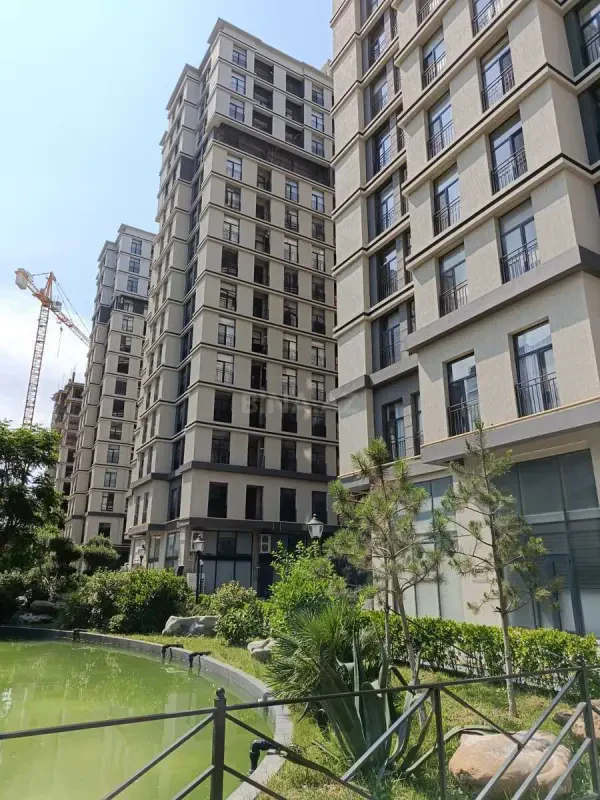 Satılır 3 otaqlı mənzil 104 m²