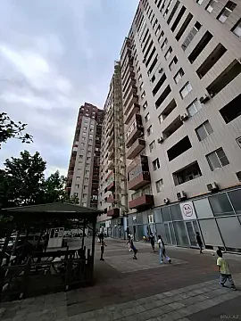 Satılır 3 otaqlı mənzil 105 m² — Bakı 3 otaq 105.00 m²