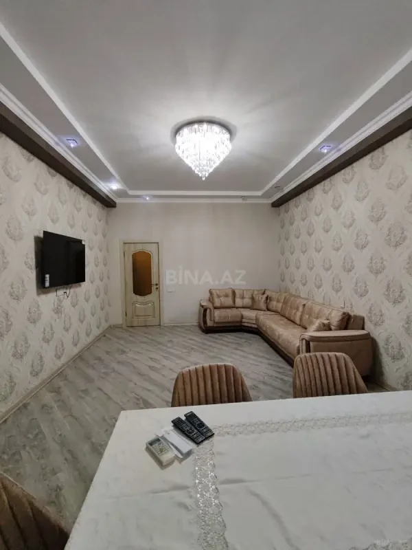 Kirayə verilir 3 otaqlı mənzil 110 m²