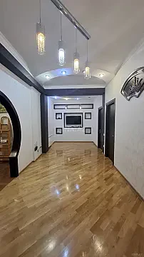 Satılır 3 otaqlı mənzil 95 m² — Bakı 3 otaq 95.00 m²