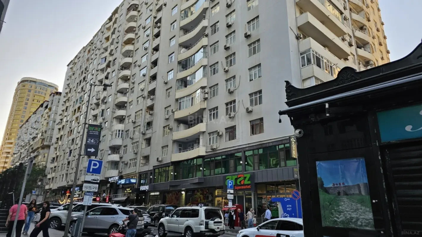 Kirayə verilir 2 otaqlı mənzil 80 m²