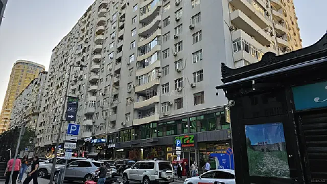 Kirayə verilir 2 otaqlı mənzil 80 m² — Bakı, Nizami 2 otaq 80.00 m²