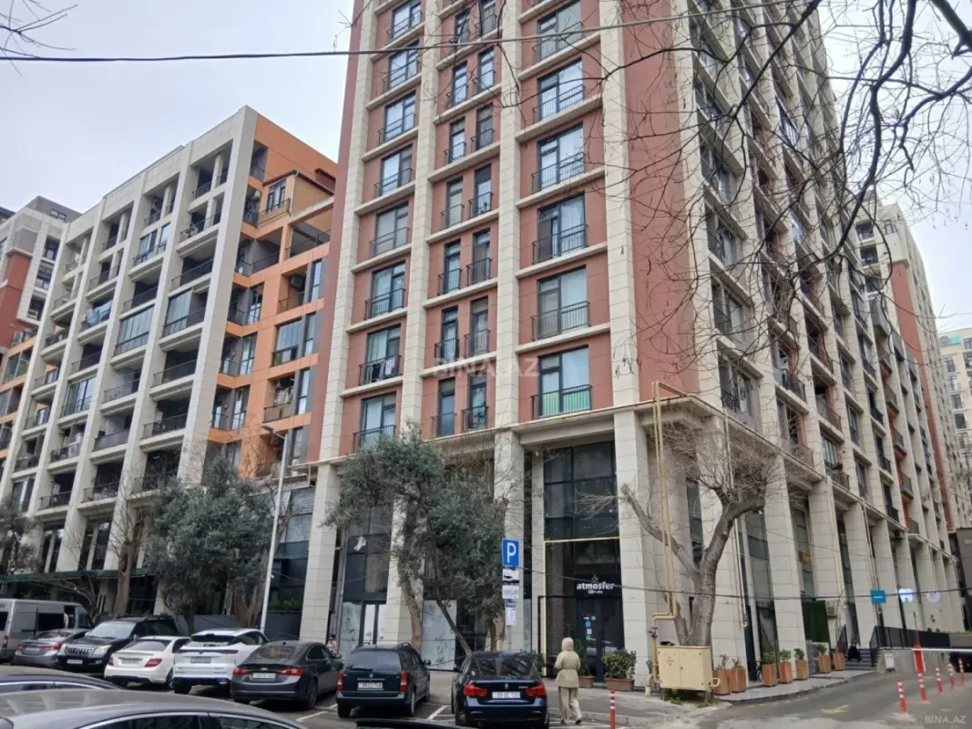 Kirayə verilir 1 otaqlı ofis 103 m²