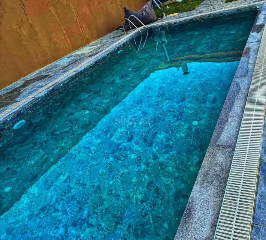 Kirayə verilir 4 otaqlı həyət evi 230 m²