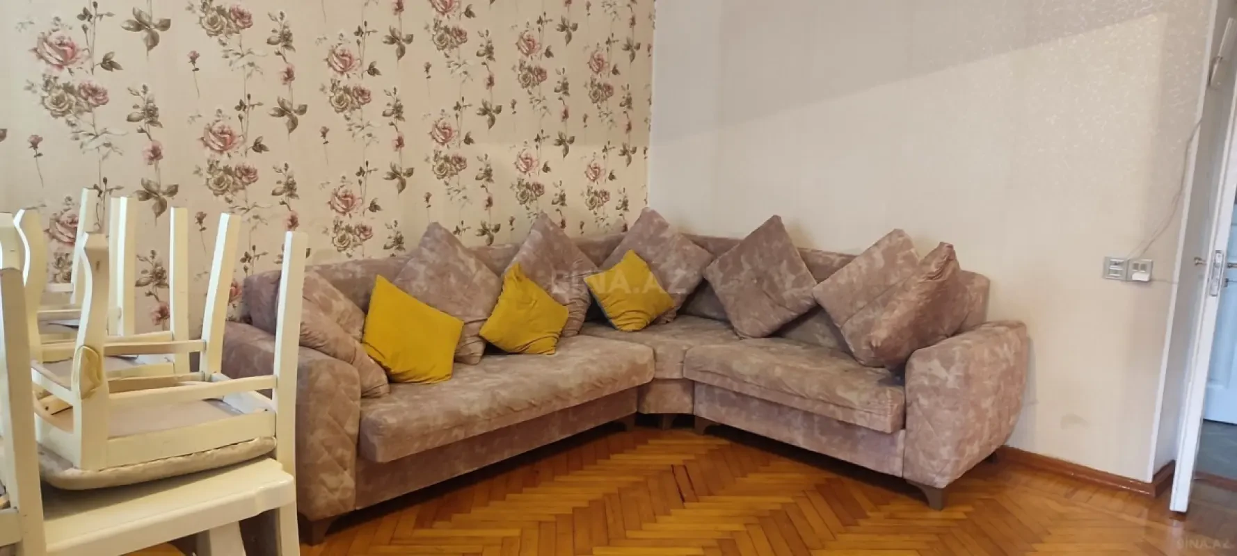 Kirayə verilir 2 otaqlı mənzil 55 m²