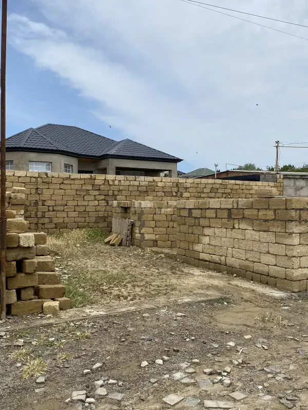 Satılır torpaq sahəsi 1.5 m²