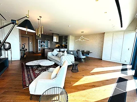 Kirayə verilir 3 otaqlı mənzil 200 m² — Bakı 3 otaq 200.00 m²