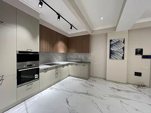 Kirayə verilir 3 otaqlı mənzil 120 m² — Bakı, Nizami 3 otaq 120.00 m²