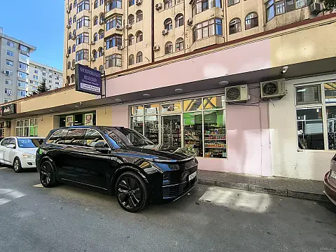 Satılır obyekt 40 m² — Bakı, 8-ci mikrorayon 40.00 m²