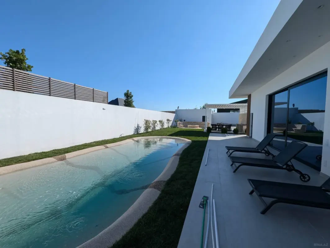 Kirayə verilir 4 otaqlı həyət evi 250 m²