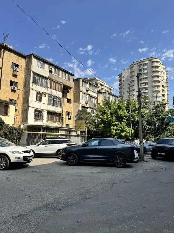 Satılır 1 otaqlı mənzil 46 m²