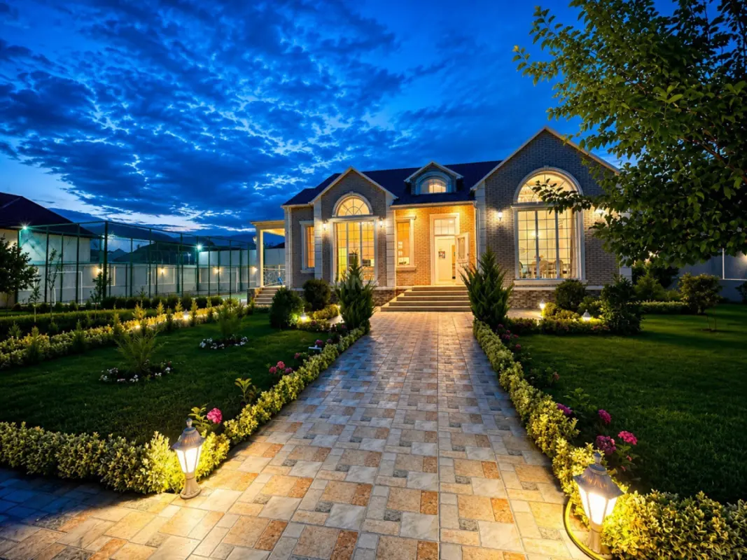 Satılır 5 otaqlı həyət evi 400 m²