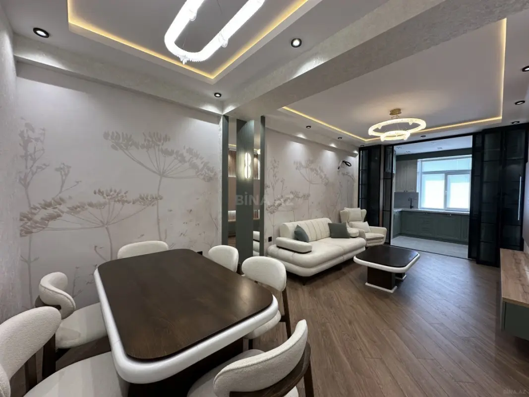Satılır 3 otaqlı mənzil 82 m²