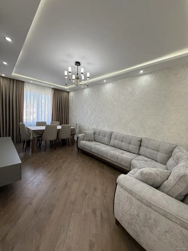 Satılır 3 otaqlı mənzil 85 m²