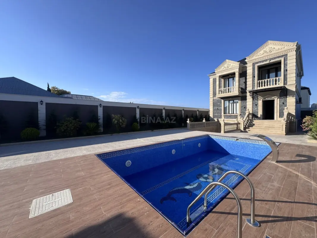 Satılır 4 otaqlı həyət evi 250 m²