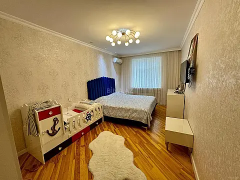 Satılır 5 otaqlı mənzil 120 m² — Bakı, Yeni Günəşli 5 otaq 120.00 m²