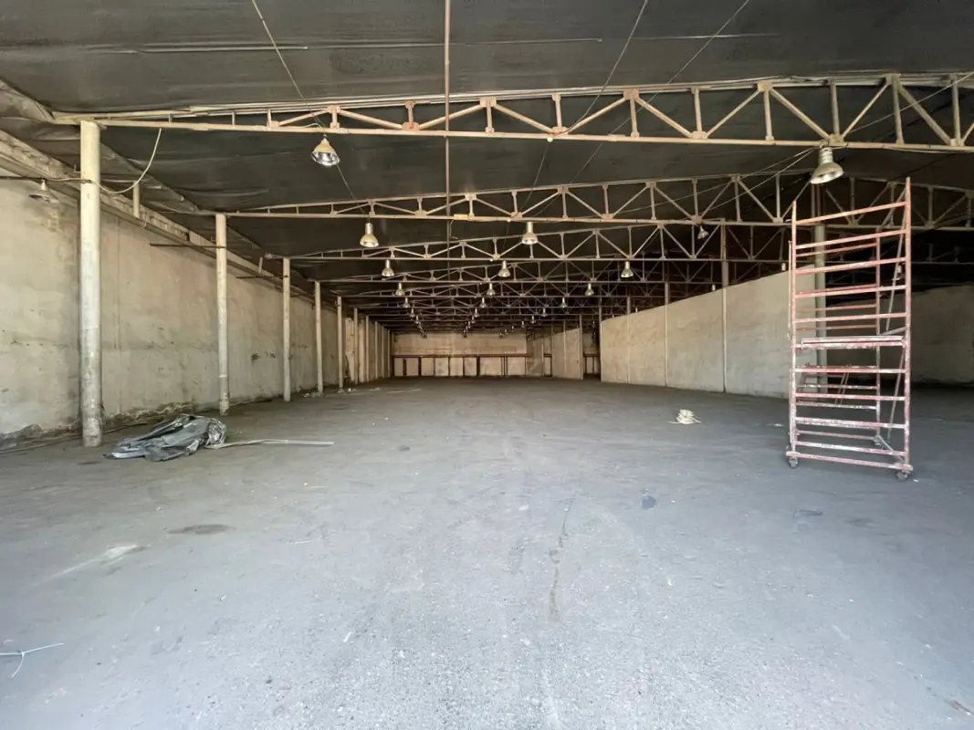 Kirayə verilir obyekt 1300 m²
