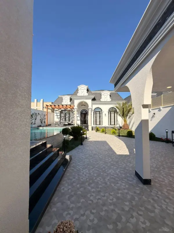 Satılır 4 otaqlı həyət evi 235 m²