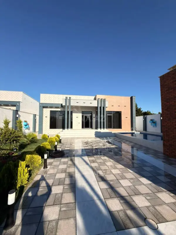 Satılır 4 otaqlı həyət evi 170 m²