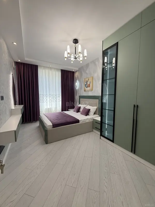 Satılır 2 otaqlı mənzil 73 m²