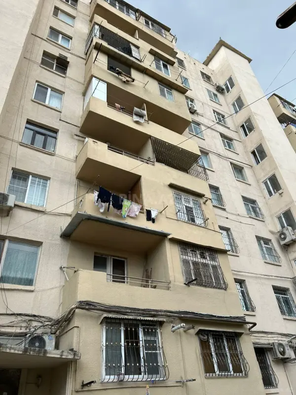 Satılır 3 otaqlı mənzil 65 m²