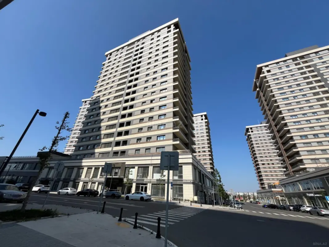 Satılır 3 otaqlı mənzil 157 m²